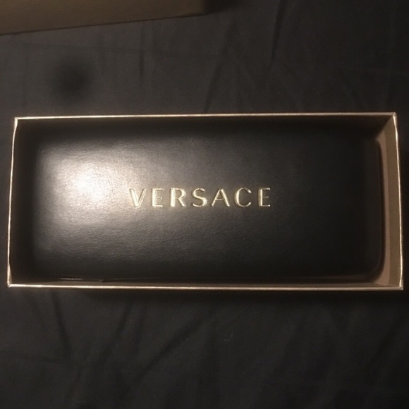 Versace Sunglasses - Picture 4 of 5